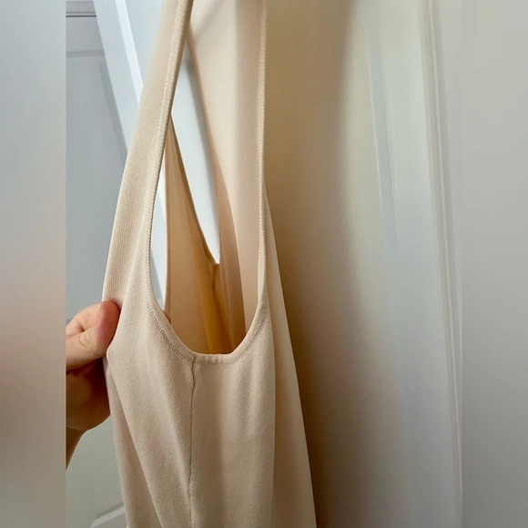 Zara  Long Sleeveless Vest - Picture 6 of 8